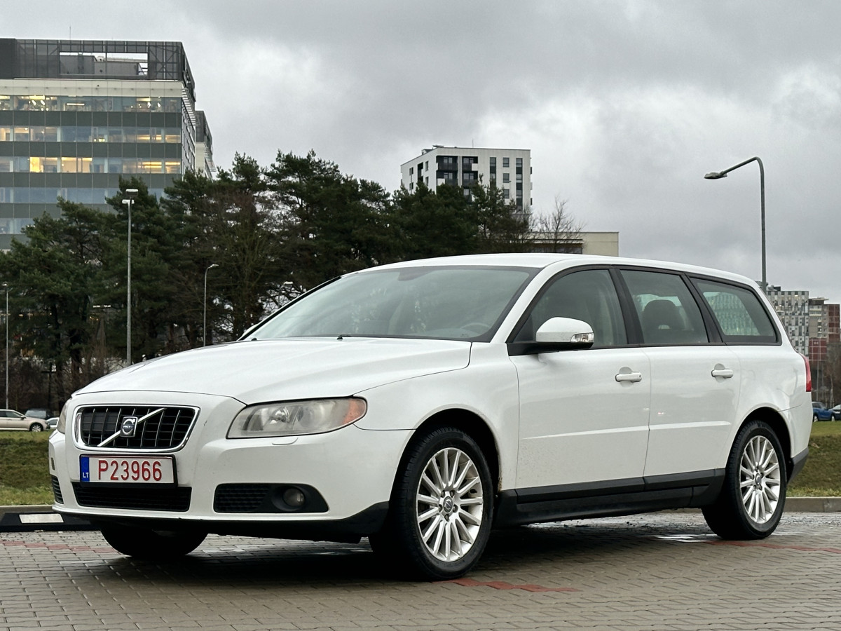 Volvo V70