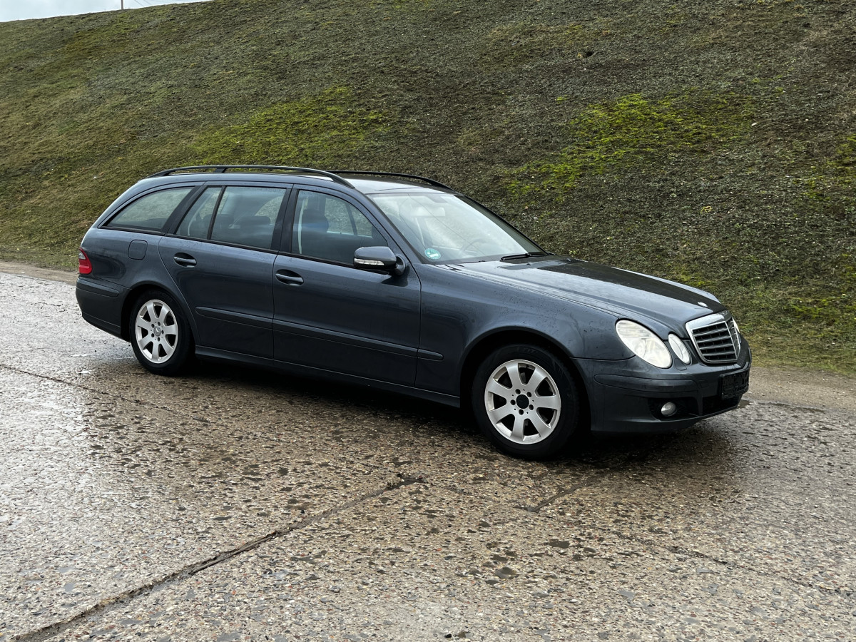 Mercedes-Benz E280