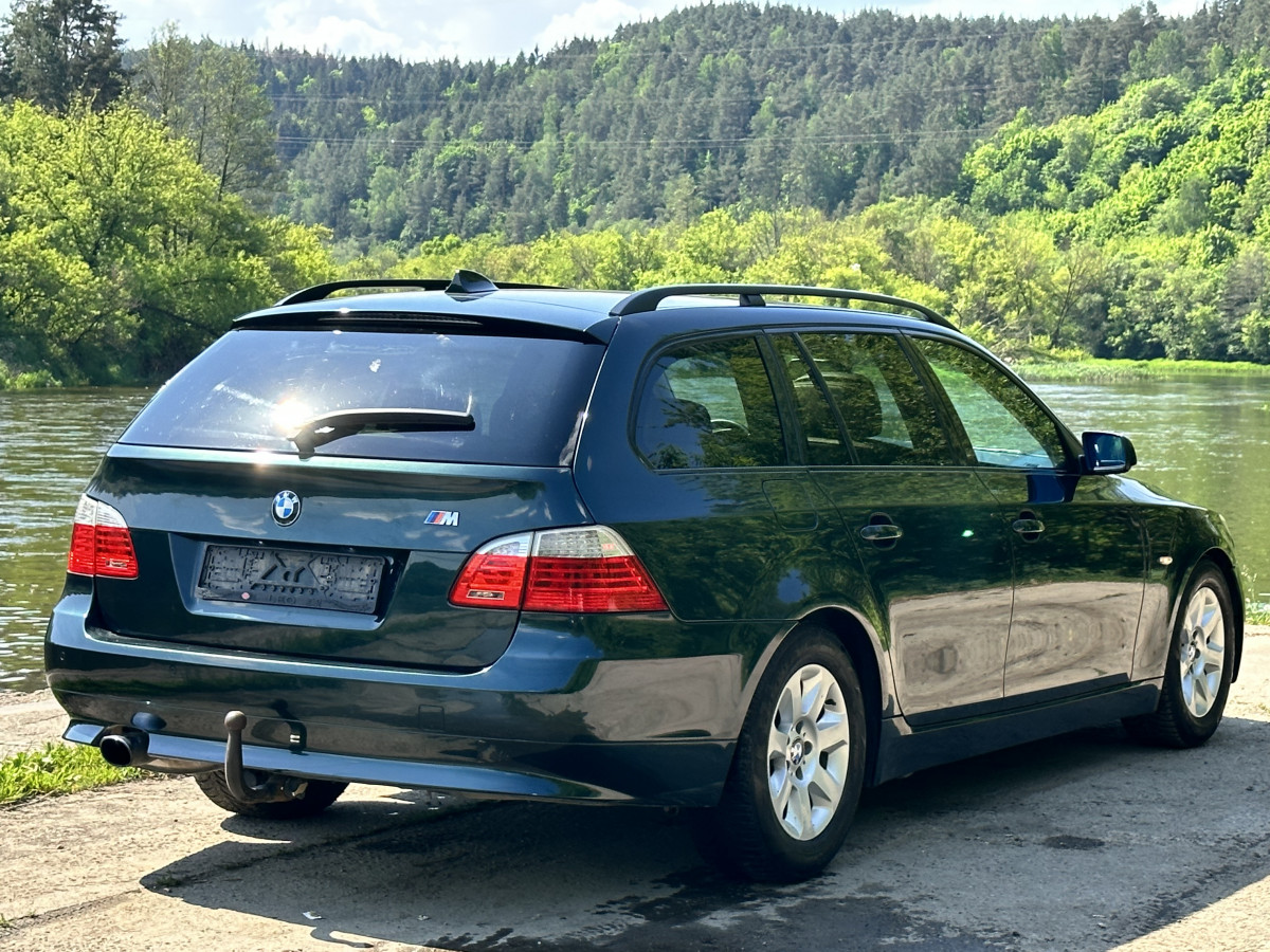 BMW 520