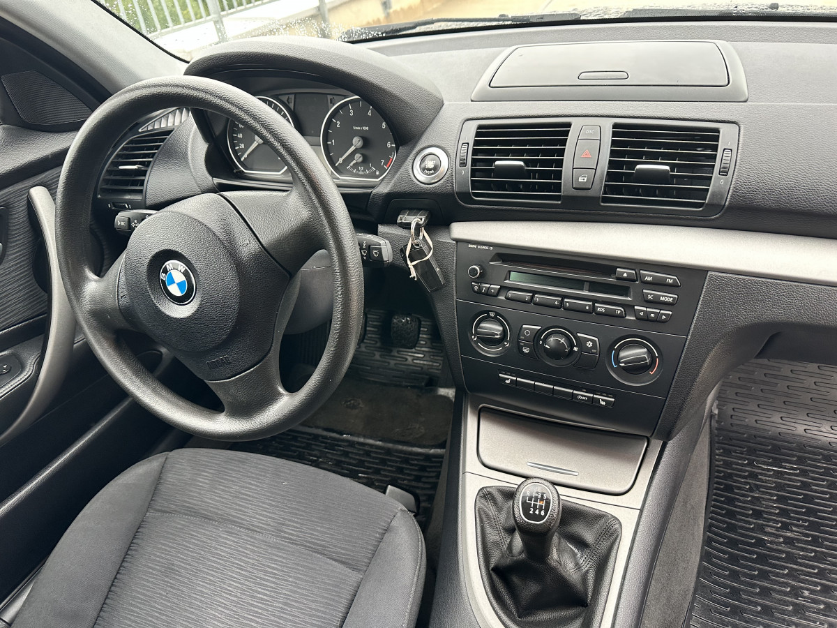 BMW 118