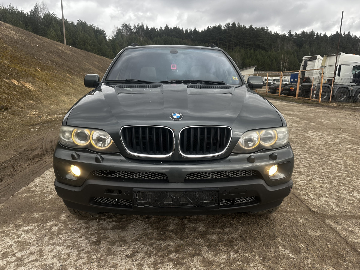 BMW X5