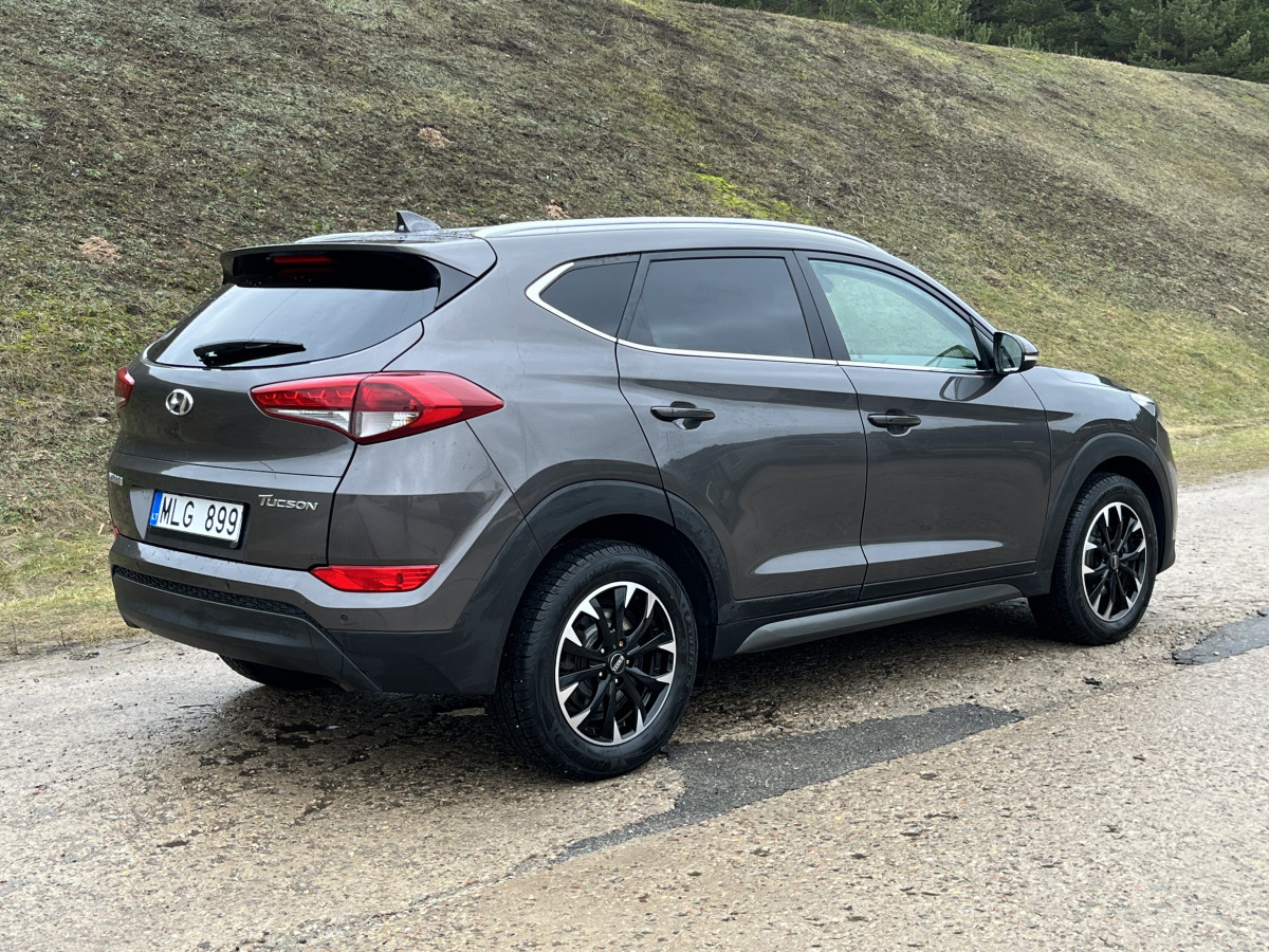 Hyundai Tuscon