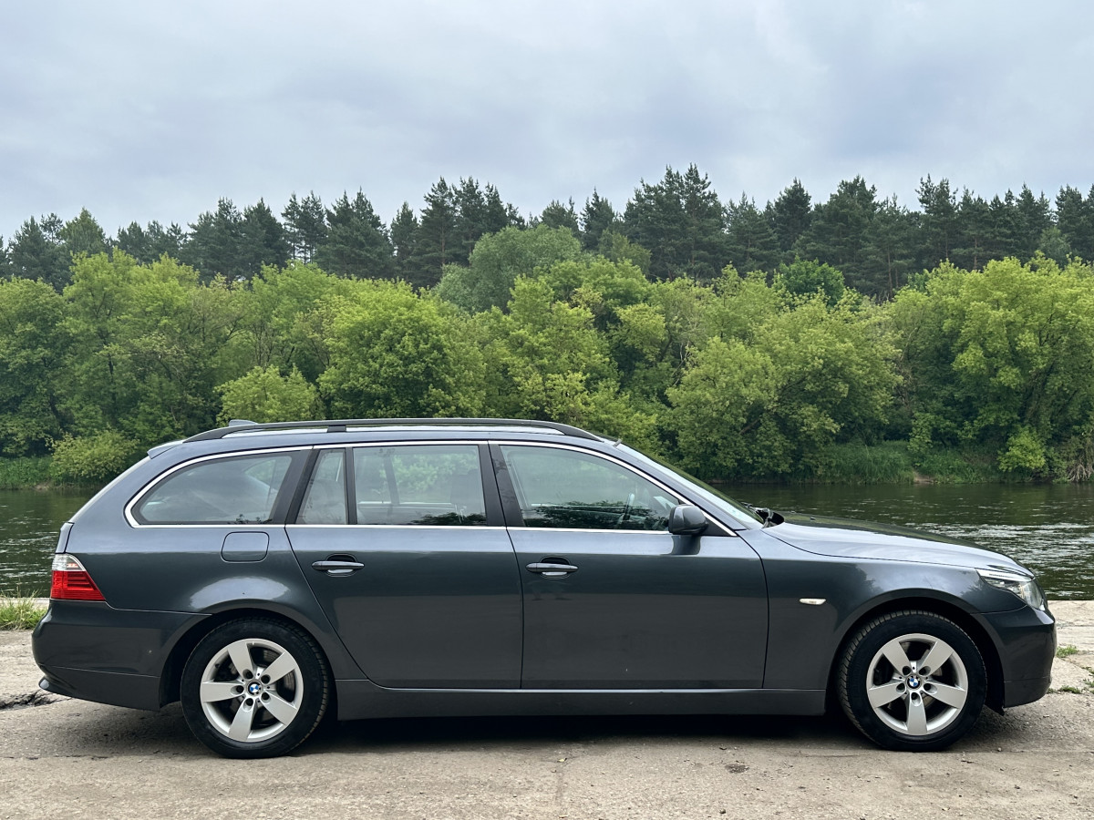BMW 520