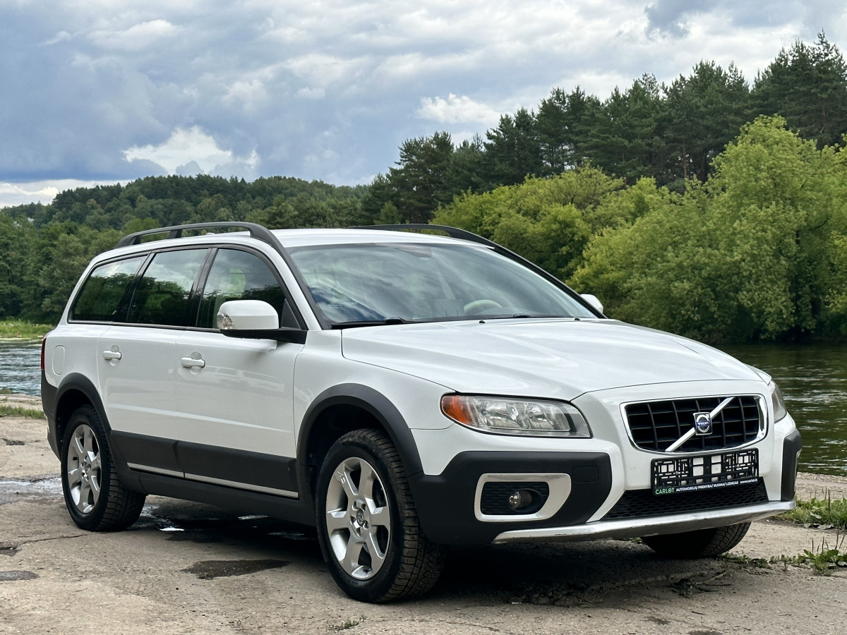 Volvo XC70