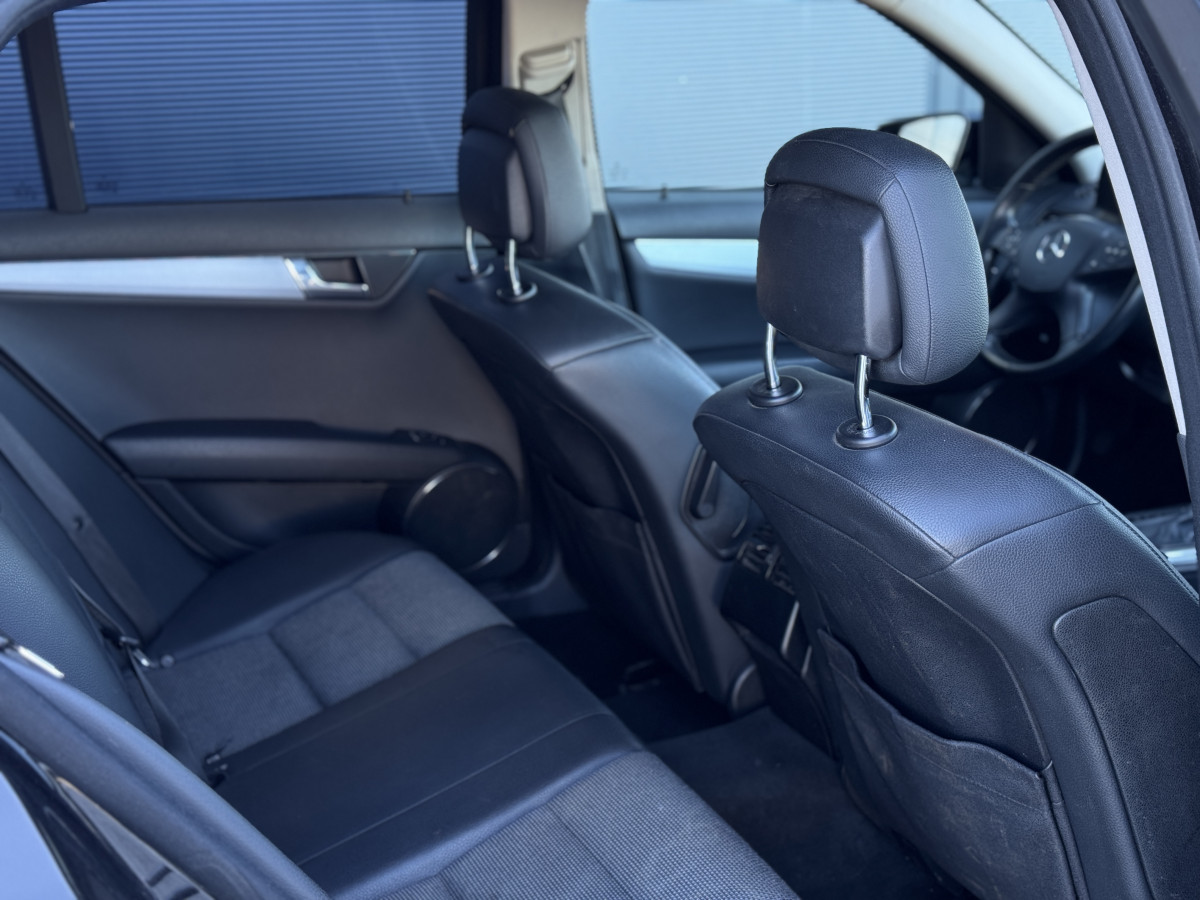 MB C200