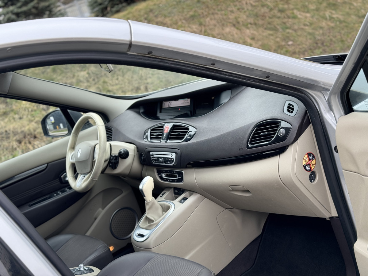 Renault scenic