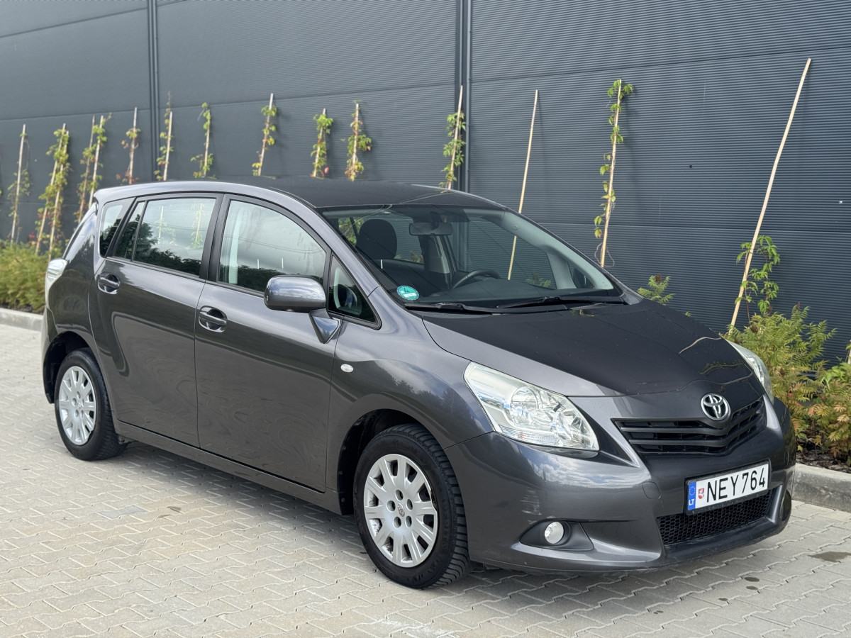 Toyota Verso