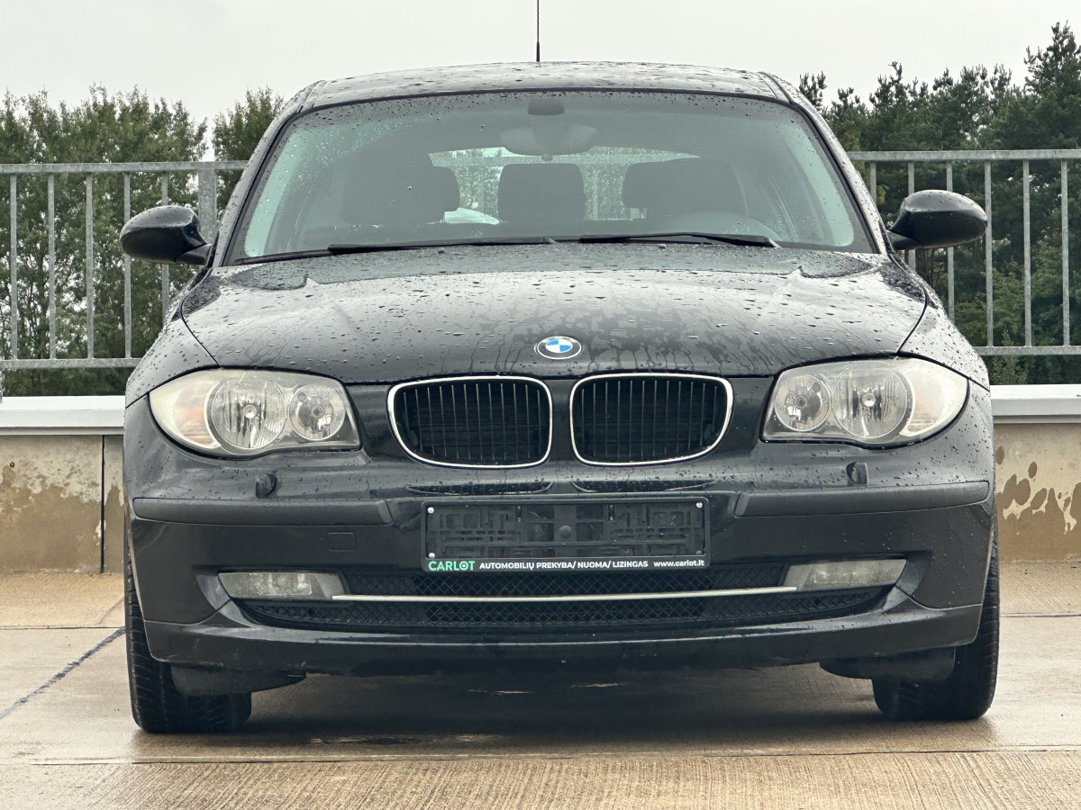 BMW 118