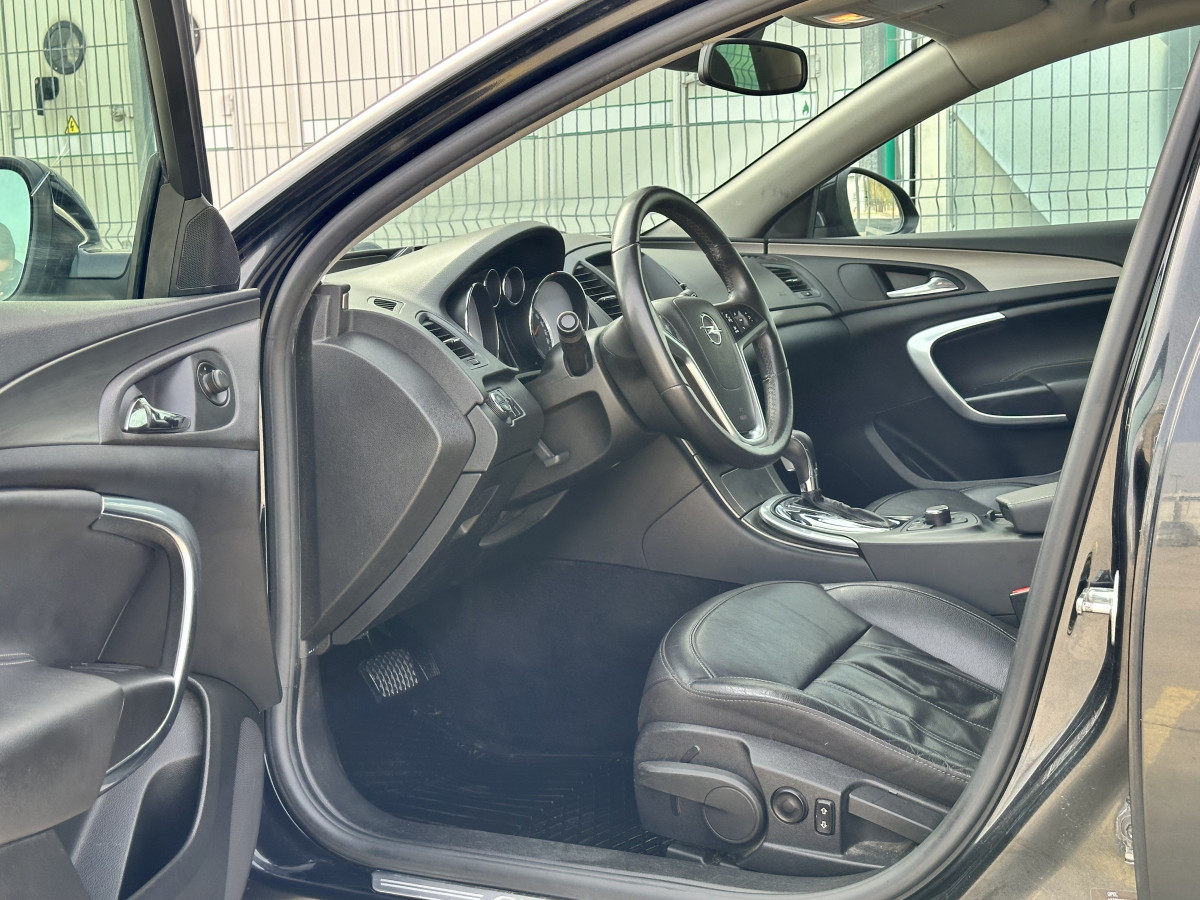 Opel insignia