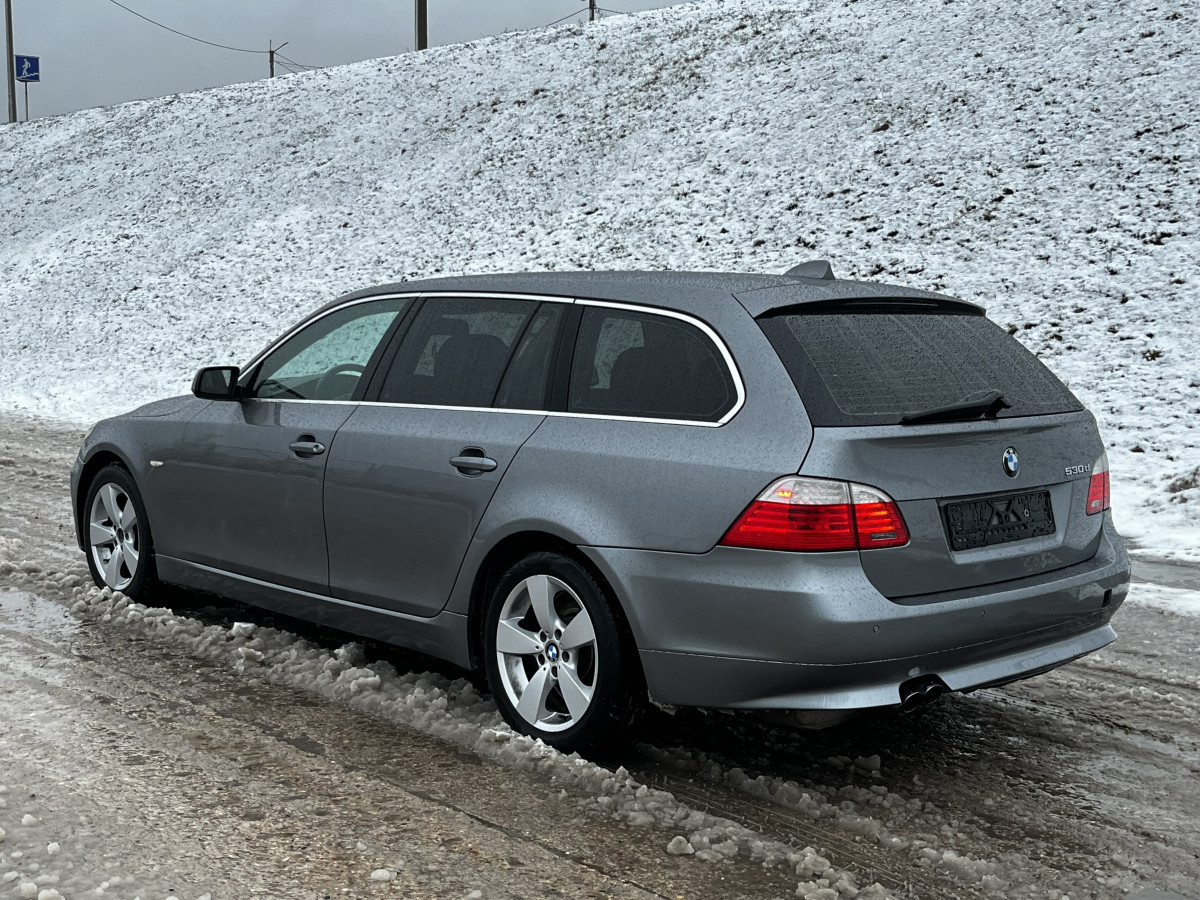 BMW 530