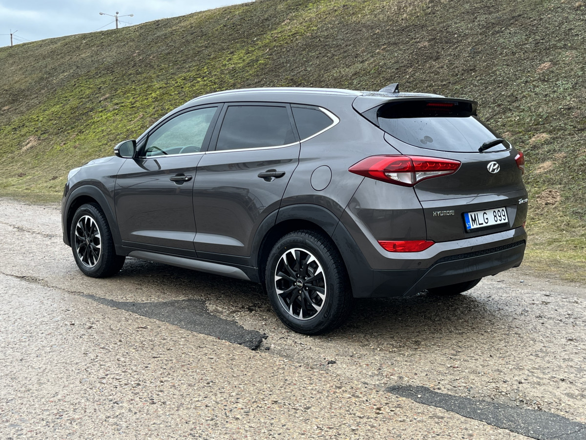 Hyundai Tuscon