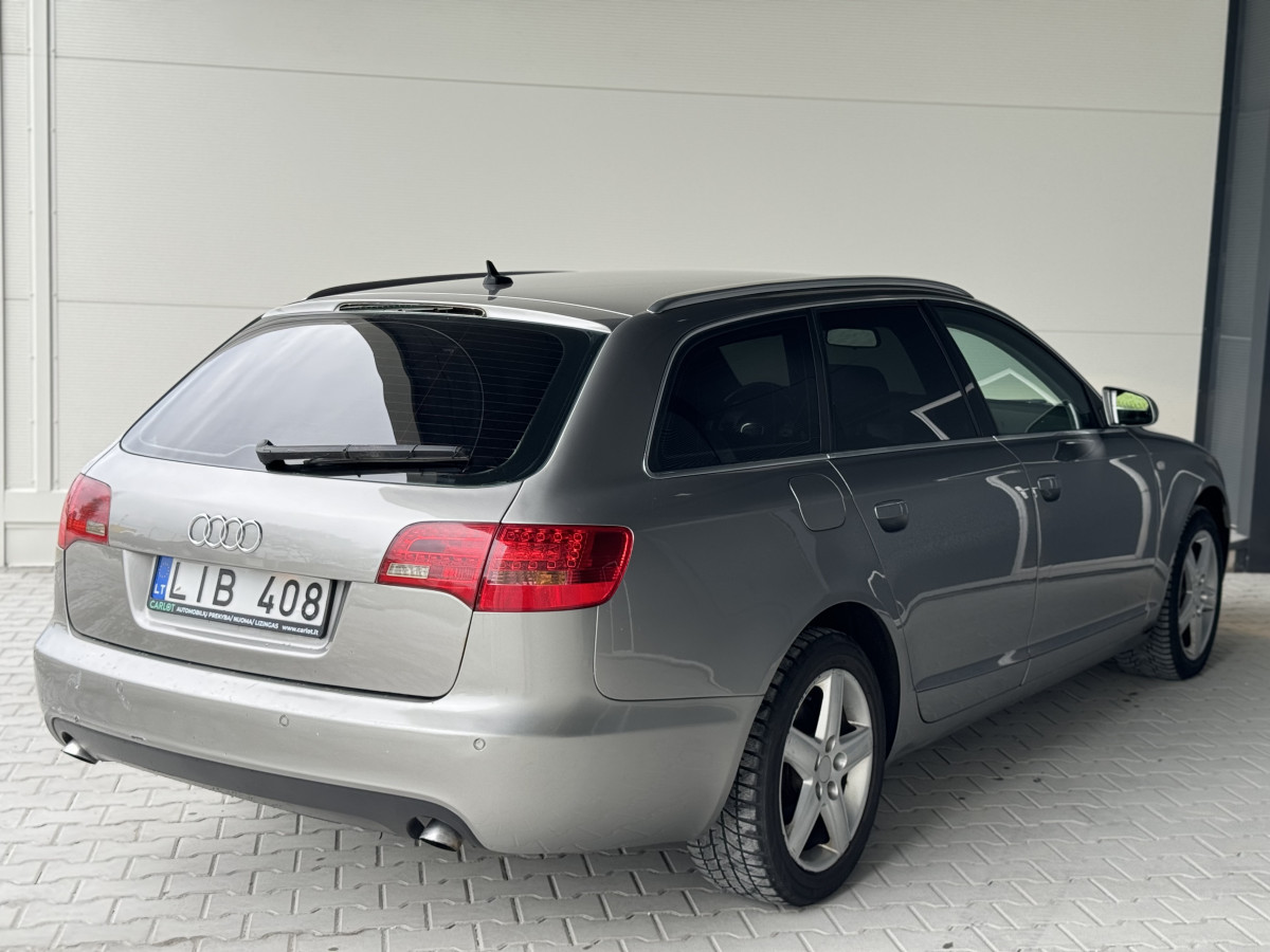 Audi A6 quattro