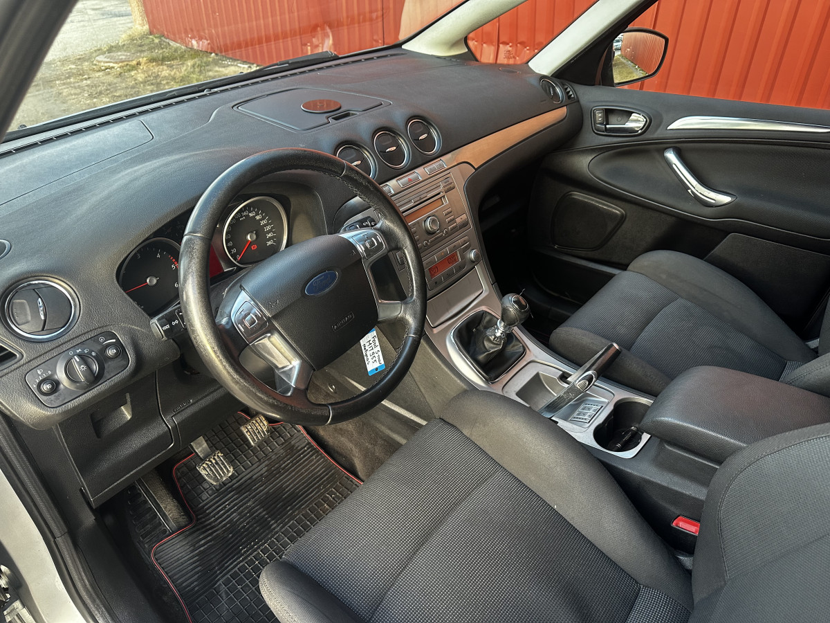 Ford S-MAX