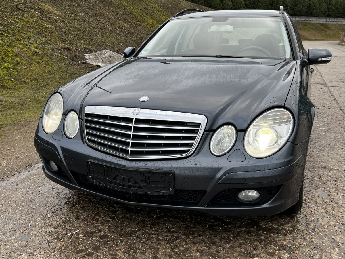 Mercedes-Benz E280