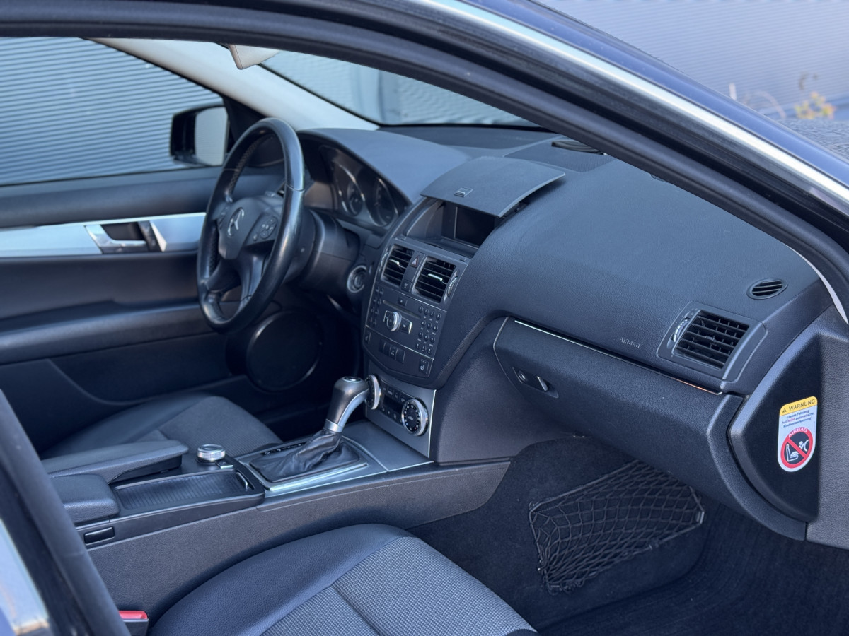 MB C200
