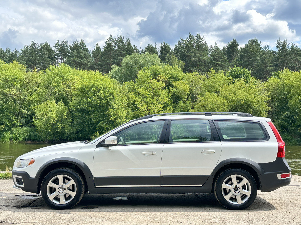 Volvo XC70