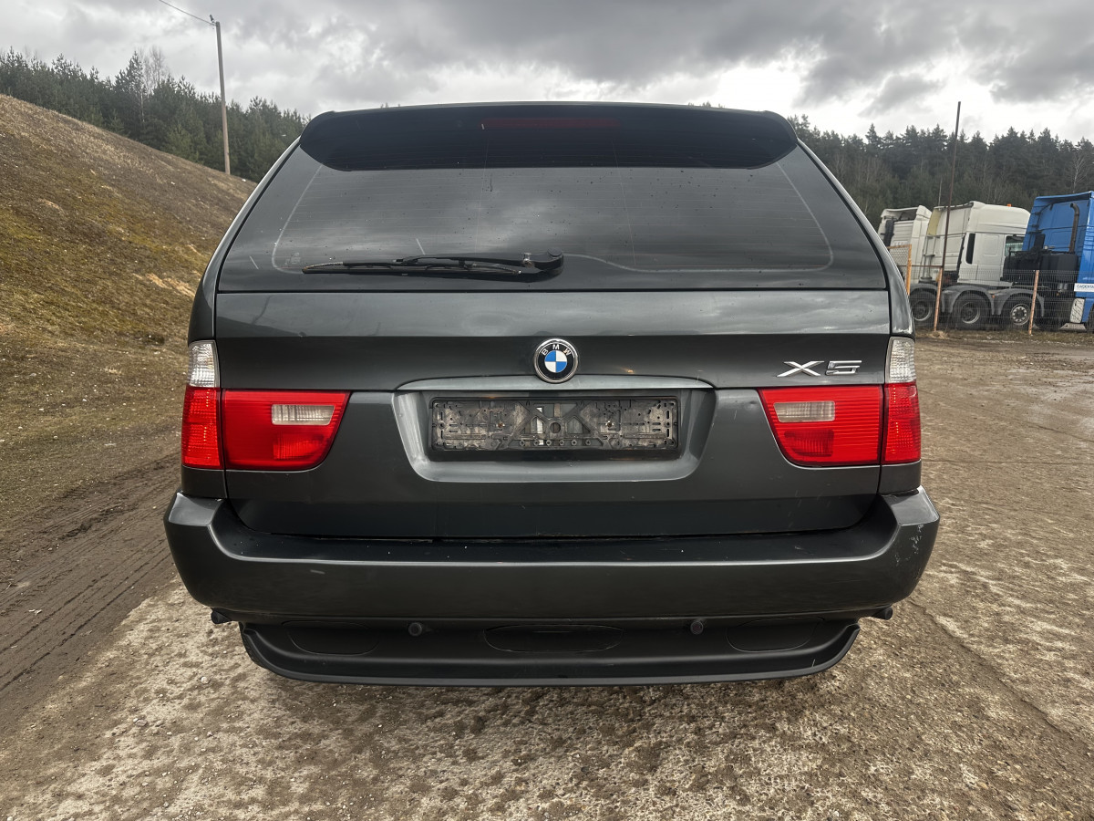 BMW X5