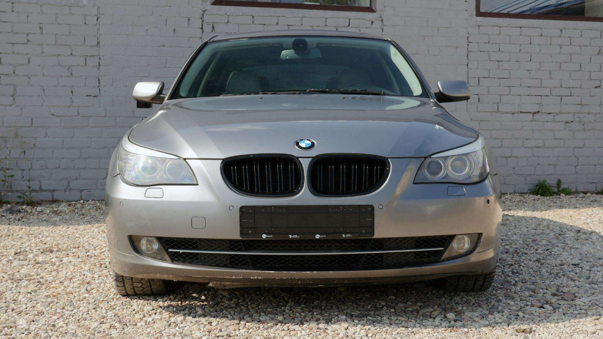 BMW 525