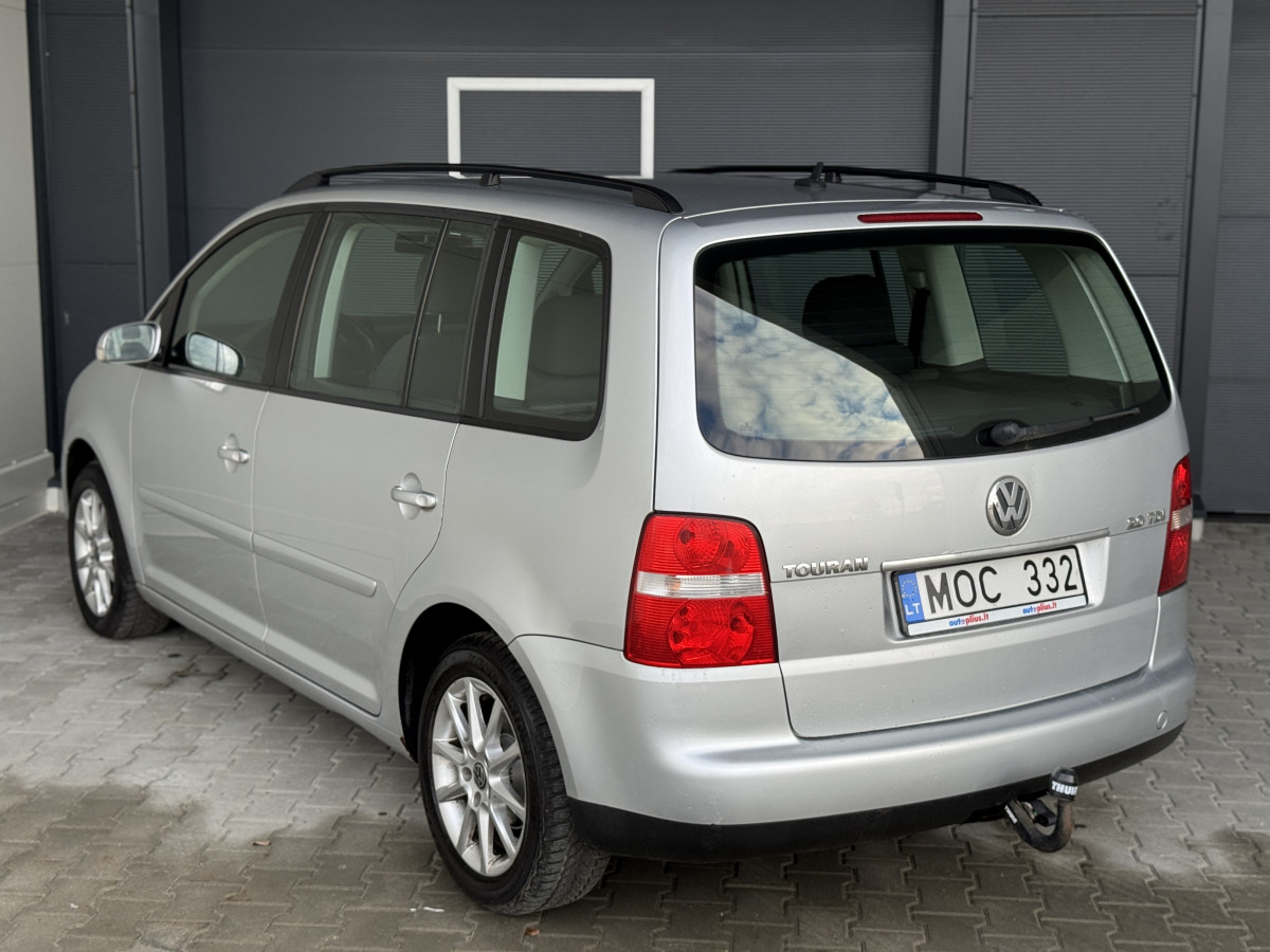 Volkswagen Touran