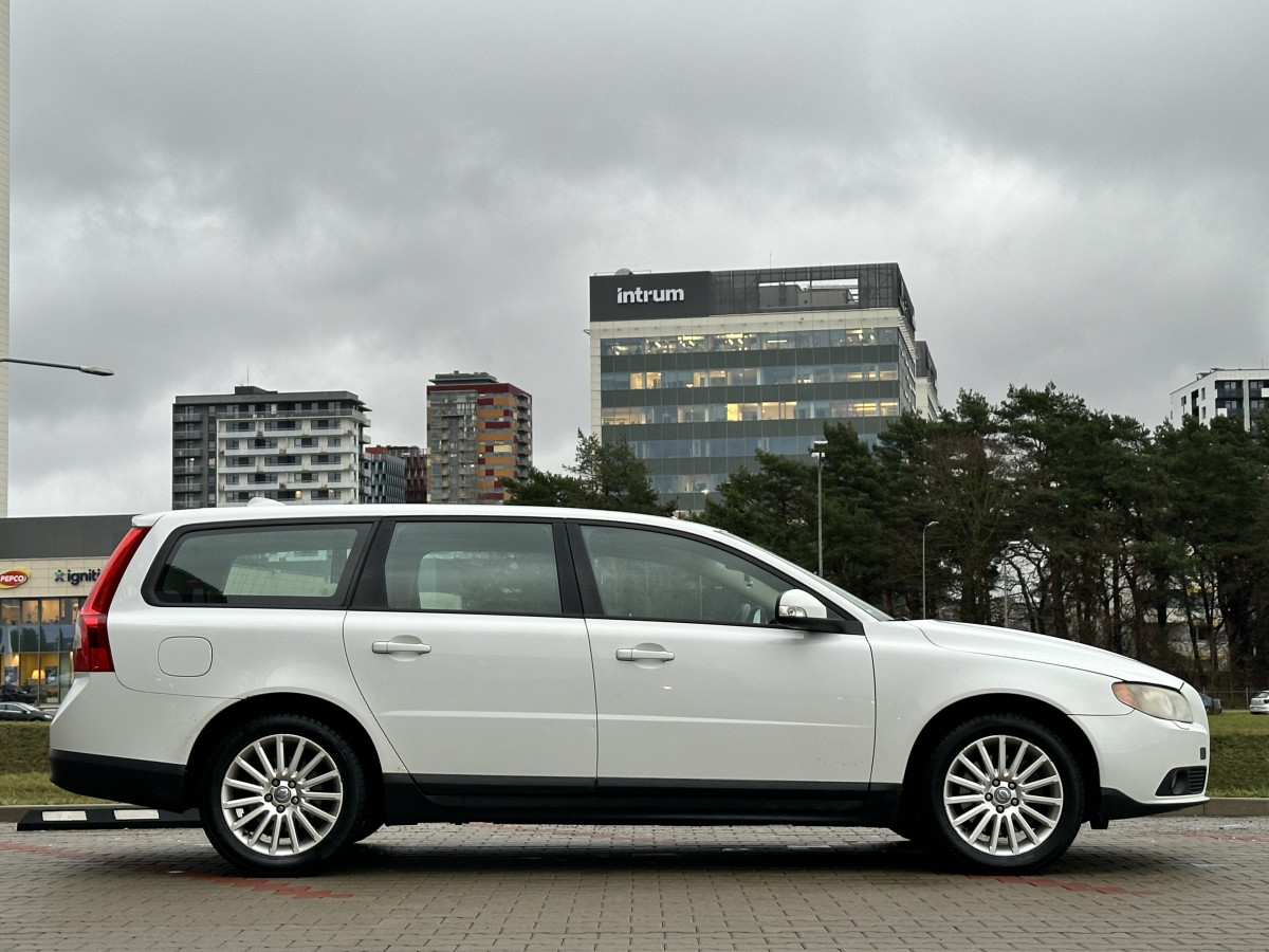 Volvo V70