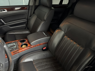 VW PHAETON