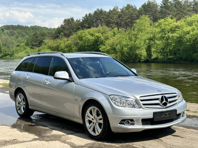 Mercedes-Benz C200