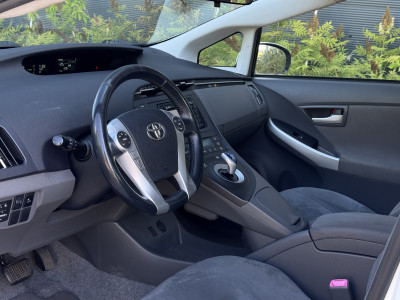 Toyota Prius 3