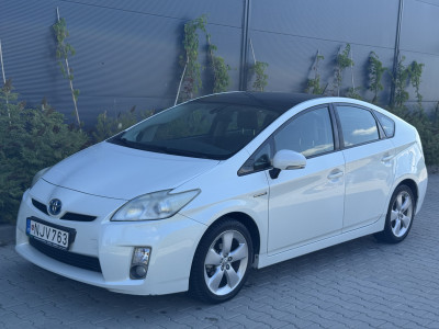 Toyota Prius 3