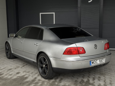 VW PHAETON