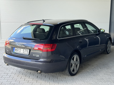 Audi A6 quattro