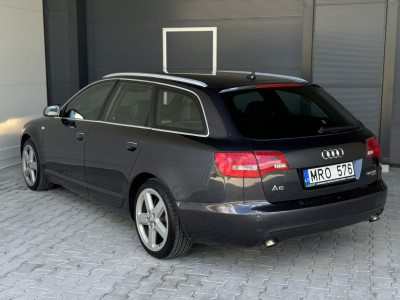 Audi A6 quattro
